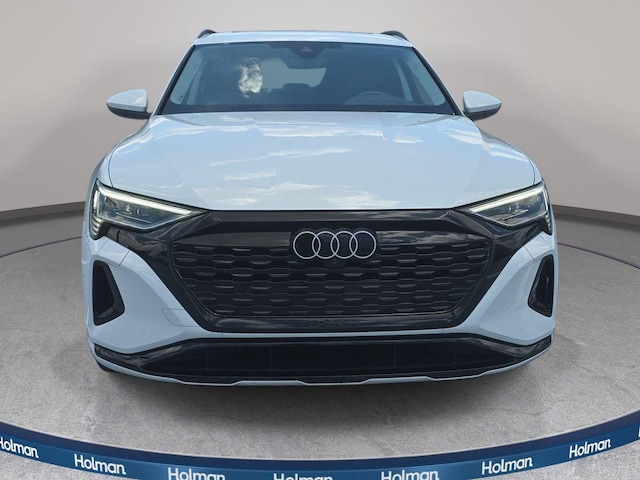 2024 Audi Q8 e-tron