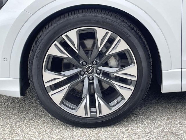 2026 Audi Q8 Premium Plus - Photo 14