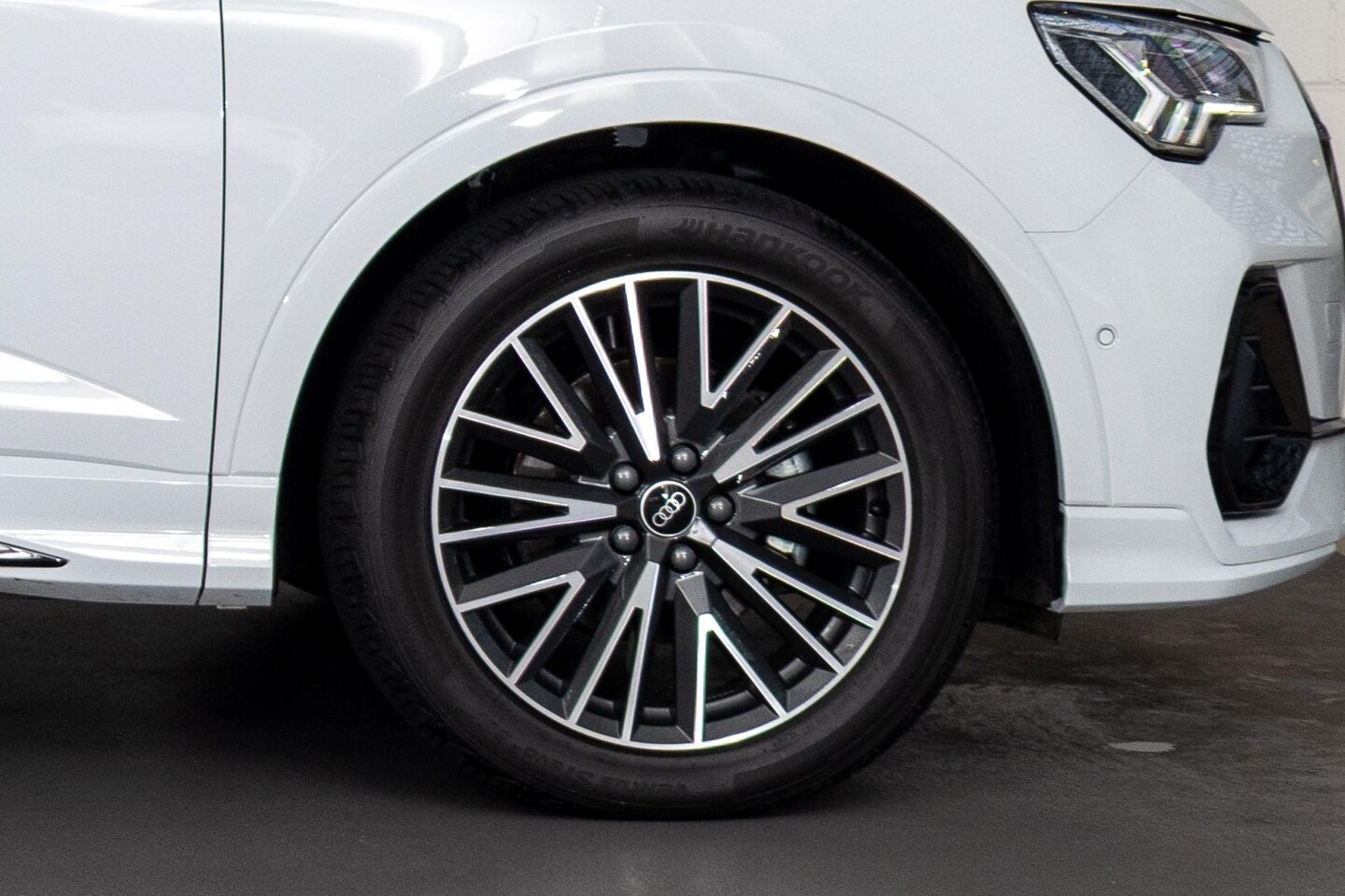 Image about Audi Q3 Sportback 35 TFSI S line edition