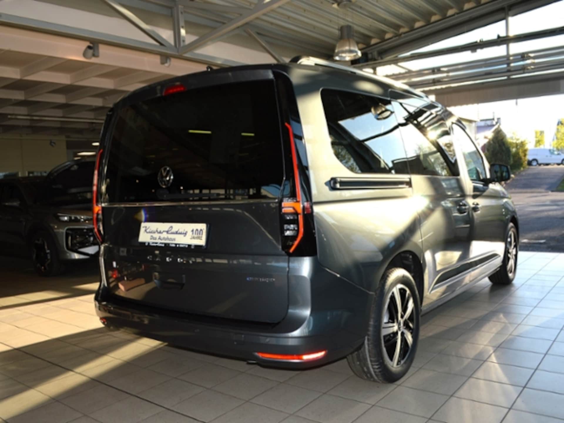 Volkswagen Caddy Maxi Style