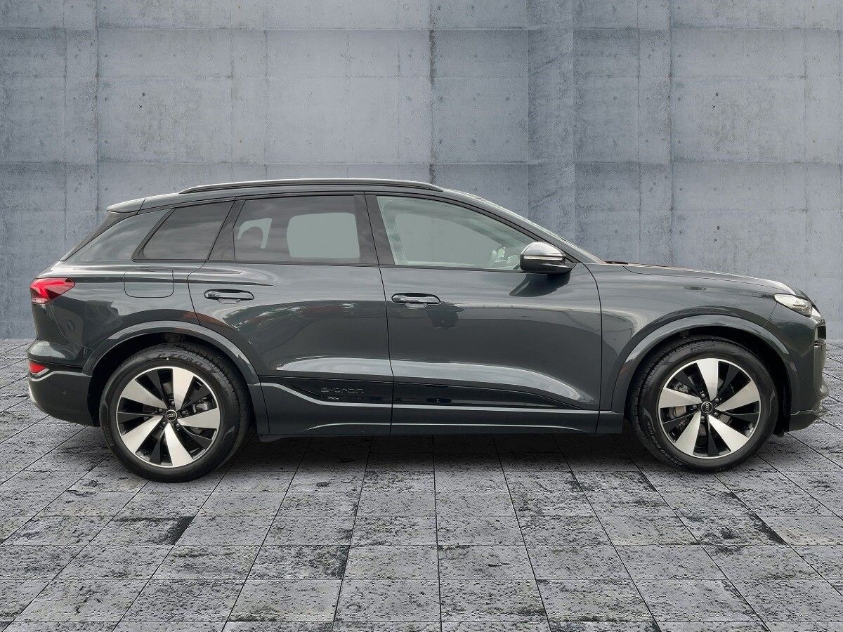 Image about Audi Q6 SUV e-tron e-tron quattro