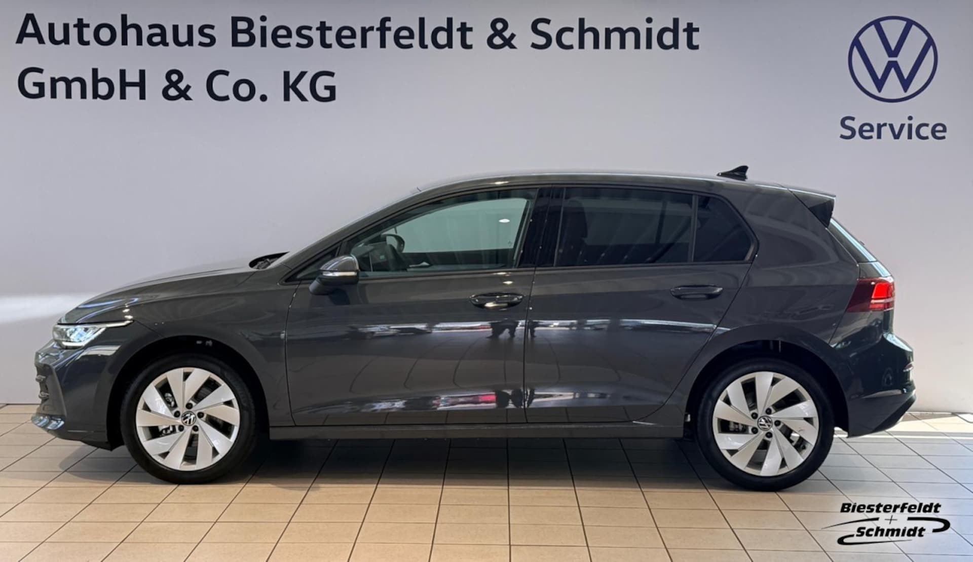 Volkswagen Golf Life