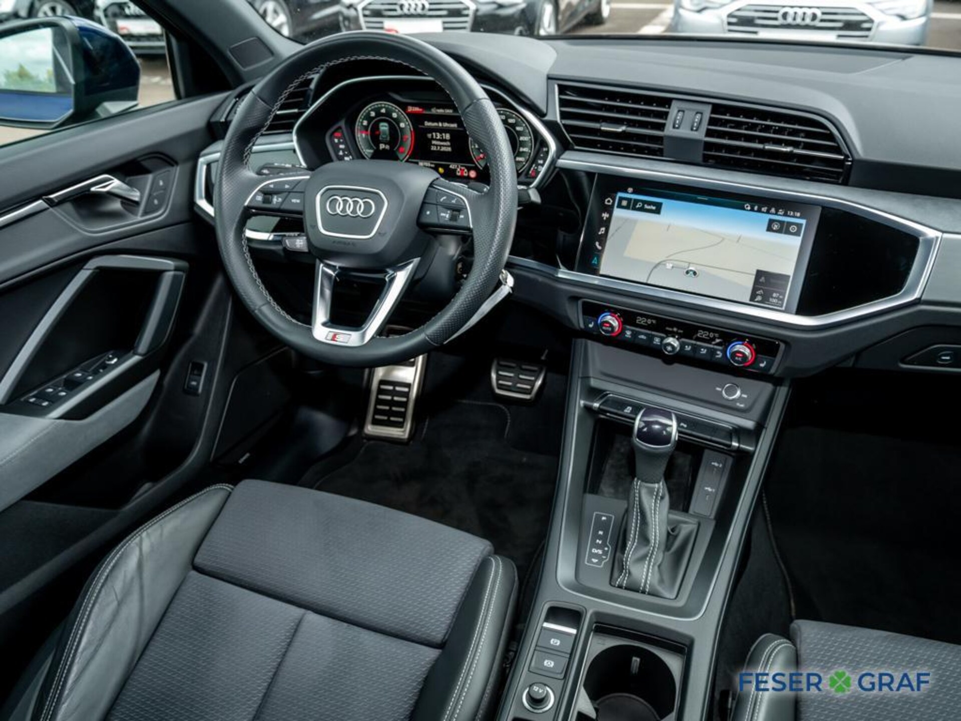 Audi Q3 SUV S line