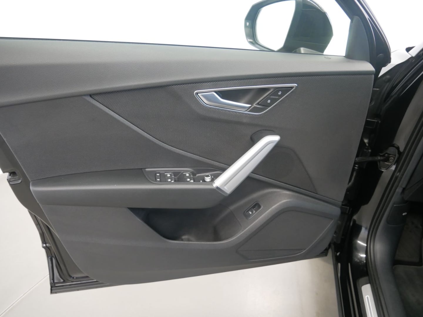 Bild über Audi Q2 advanced 35 TFSI S tronic - für weitere Informationen kontaktieren Sie den Audi Partner
