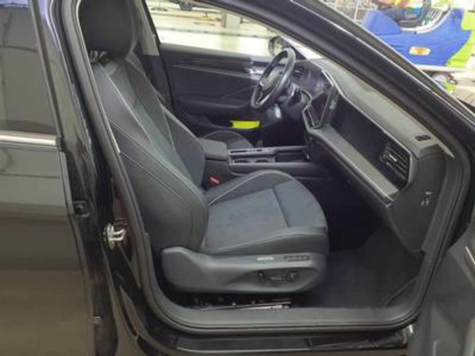 Volkswagen Passat – Bild 4