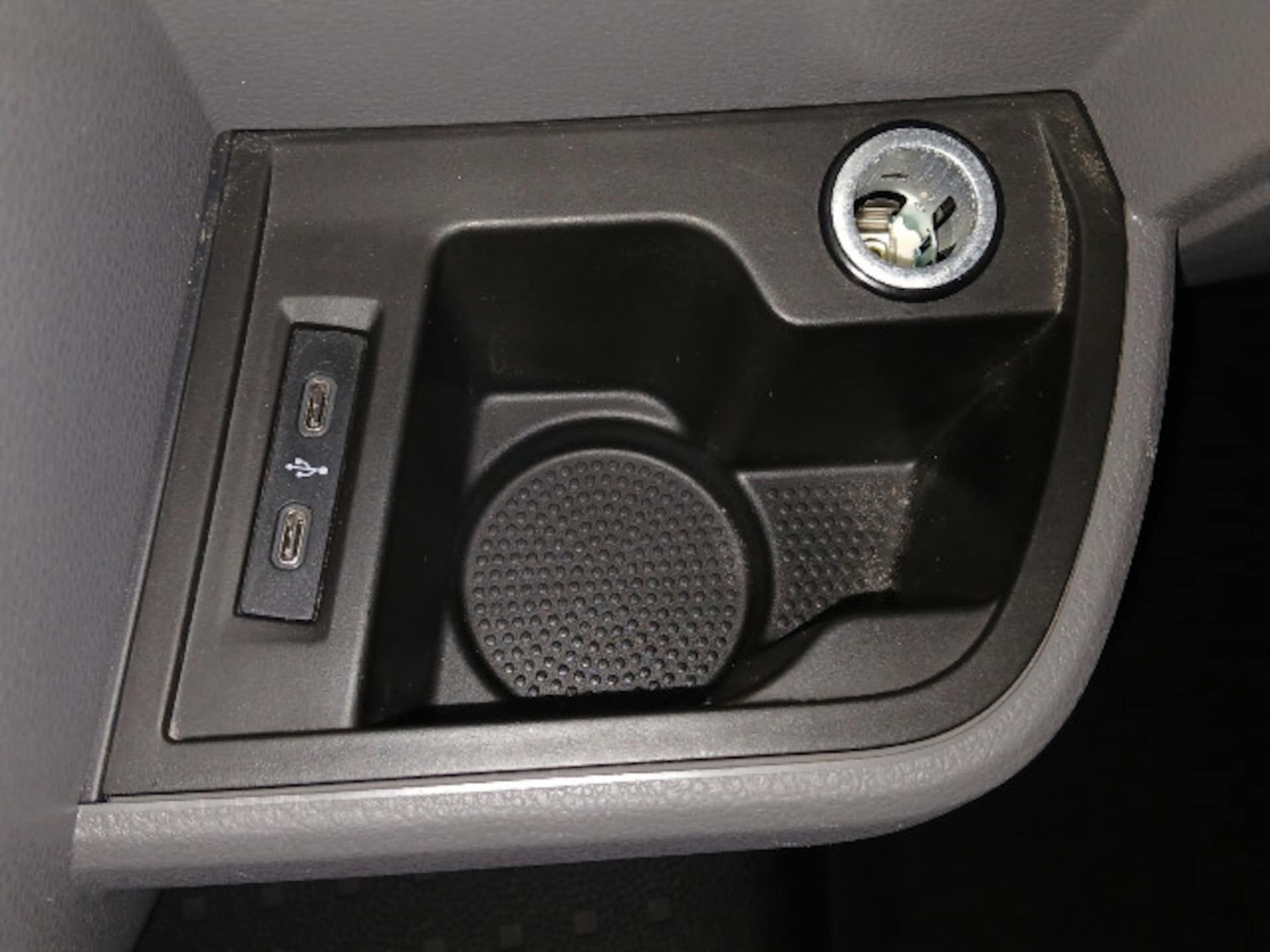 Volkswagen T6.1 Transporter Kasten kurzer Radstand