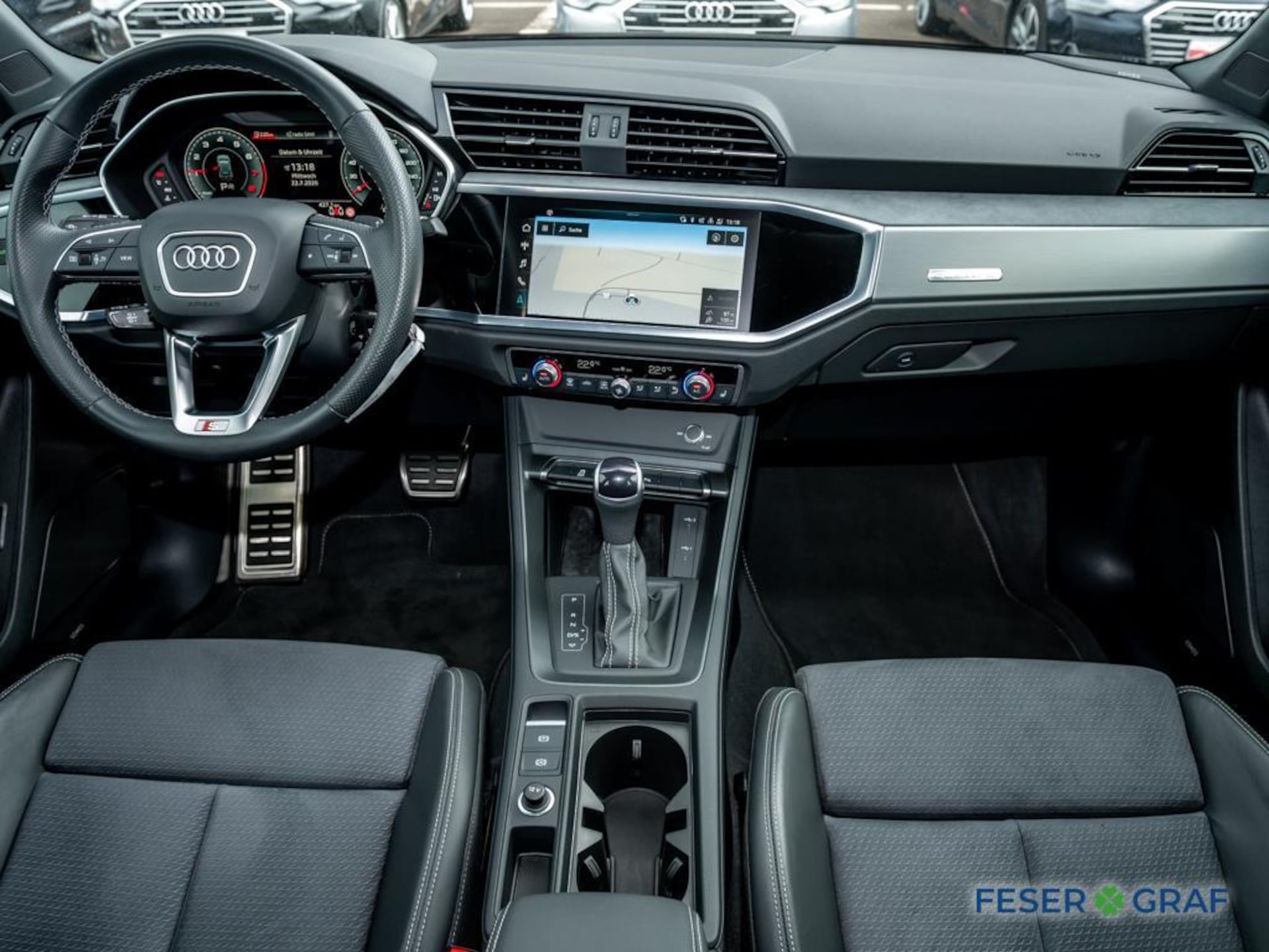 Audi Q3 SUV S line