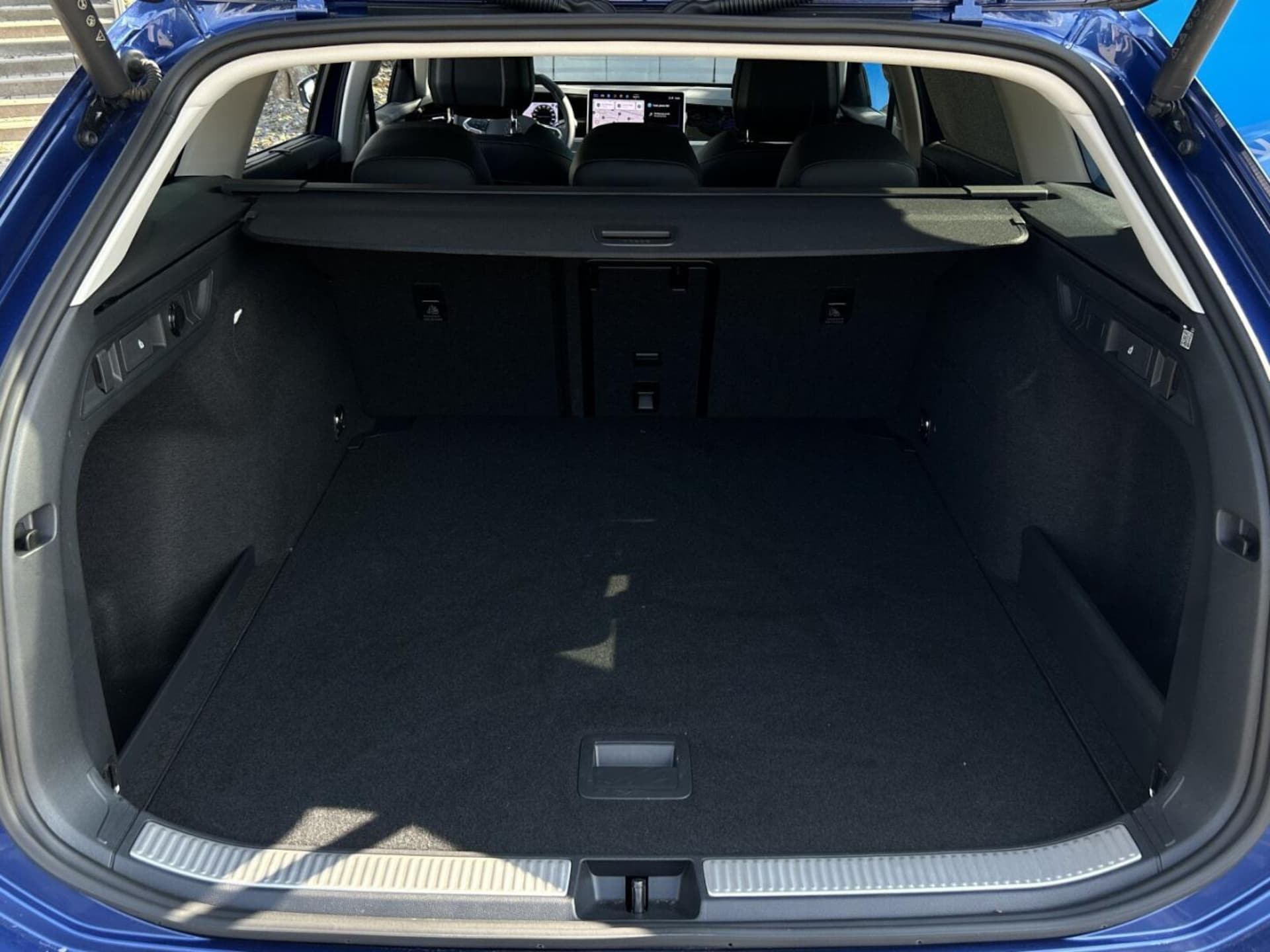 Volkswagen Passat Elegance