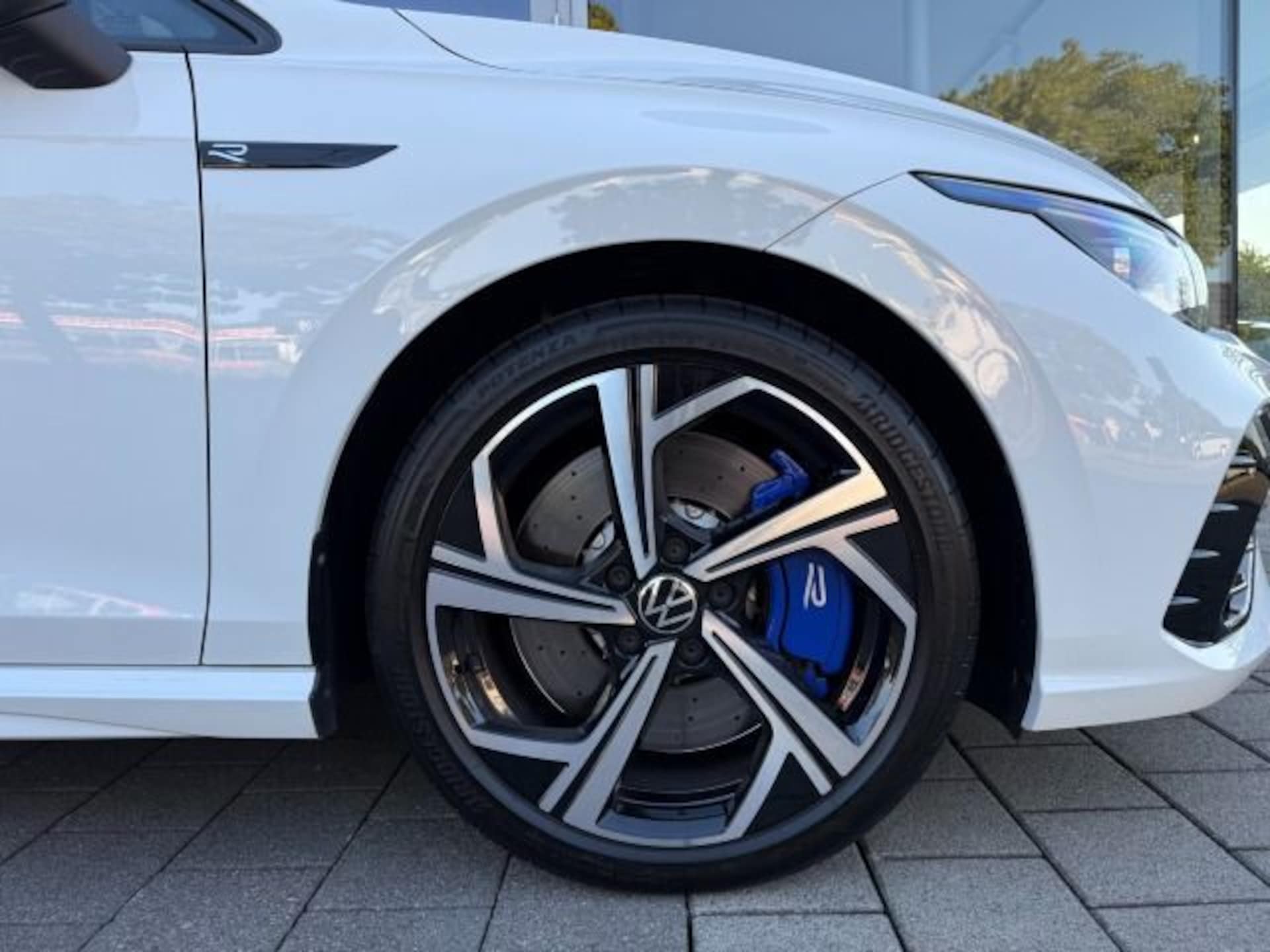 Volkswagen Golf R