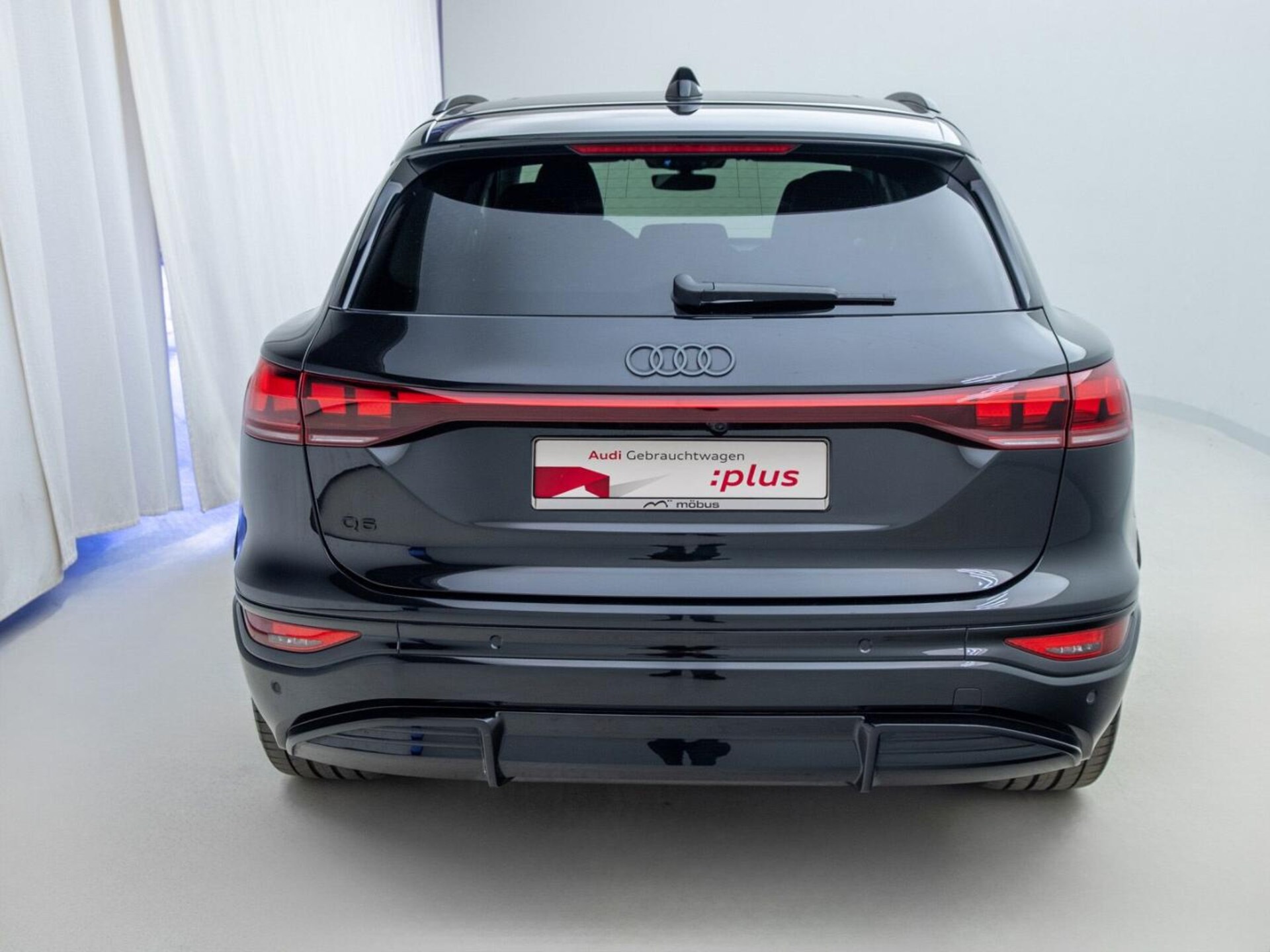 Audi Q6 SUV e-tron