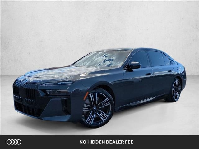 Photo of 2023 BMW i7 