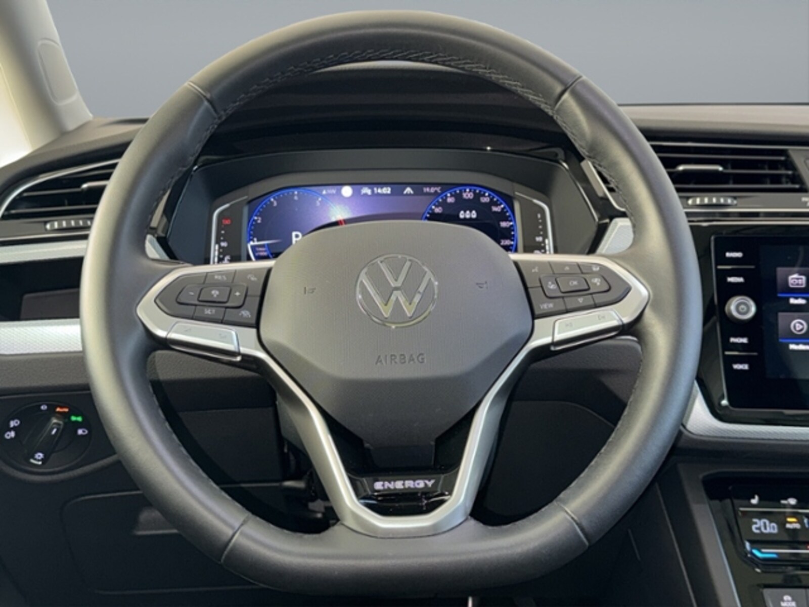 Volkswagen Touran – Bild 17