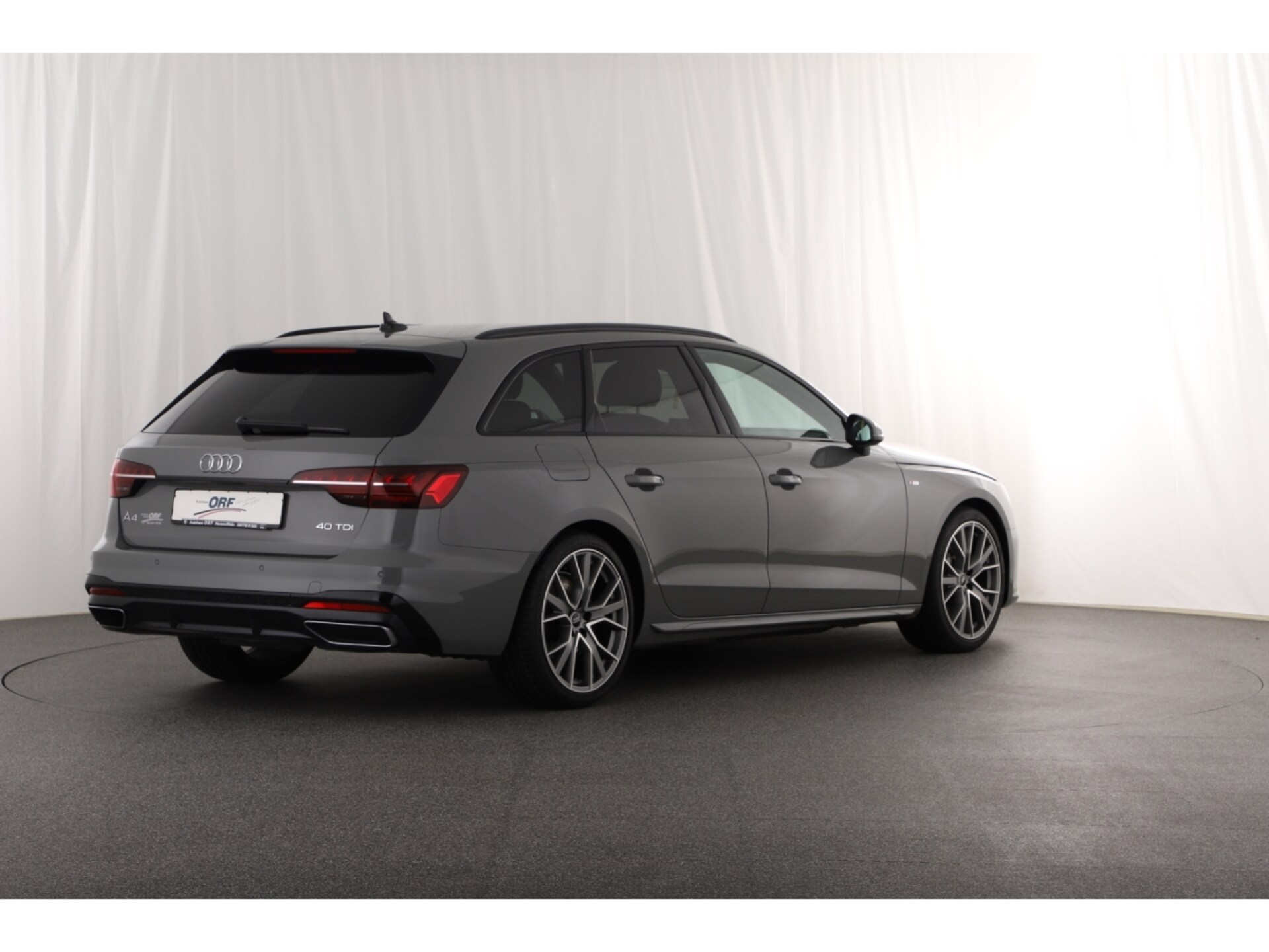 Audi A4 Avant S line