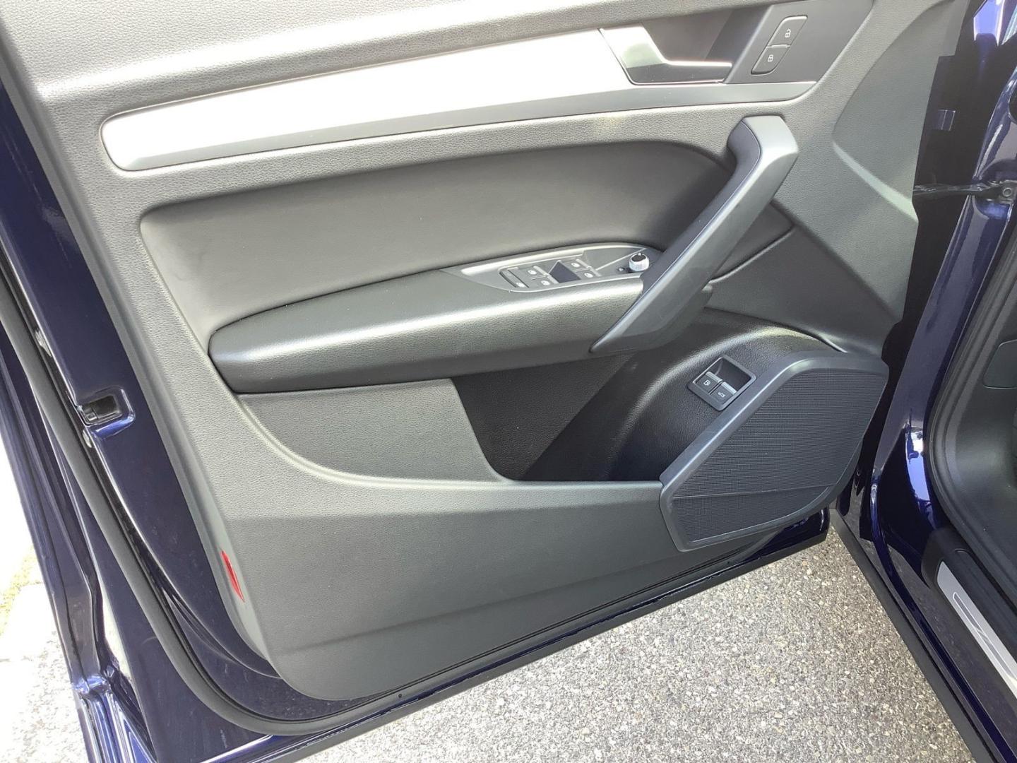 Image about Audi Q5 TFSI e 50 TFSI e quattro S tronic