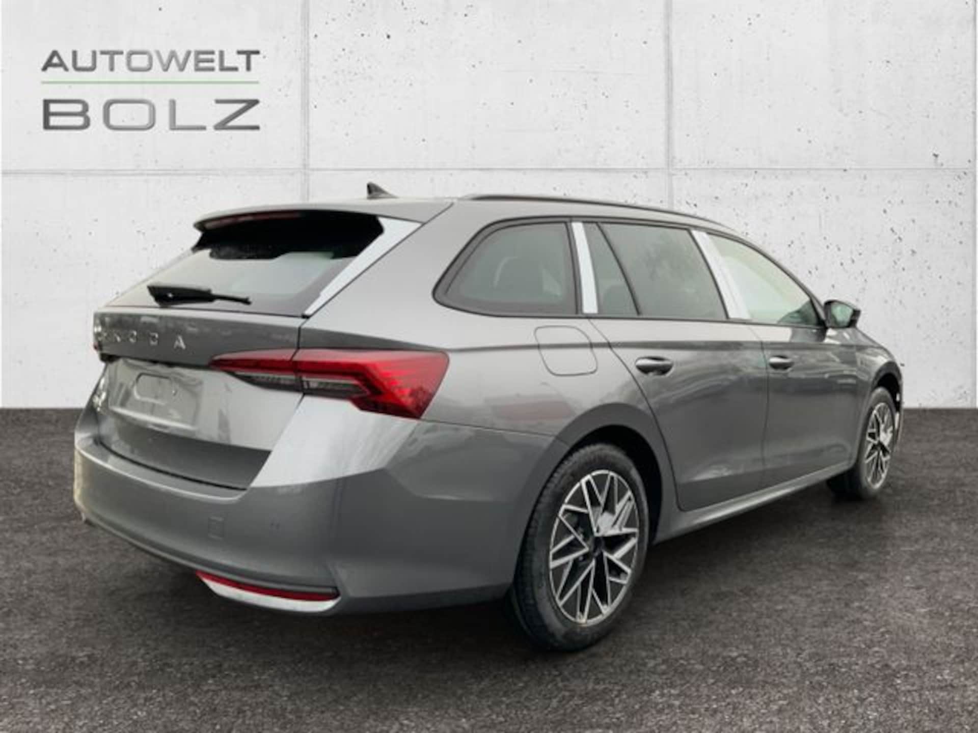 Skoda Octavia Combi Tour