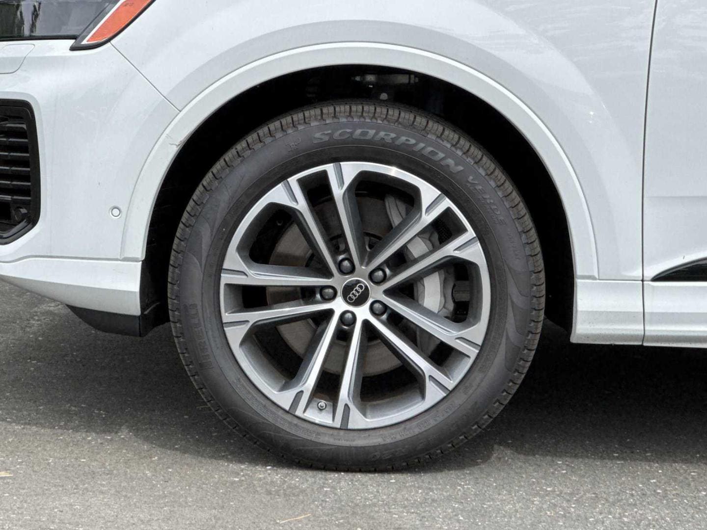 2026 Audi Q7 Premium - Photo 25