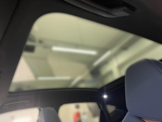 Bild des Autos 15