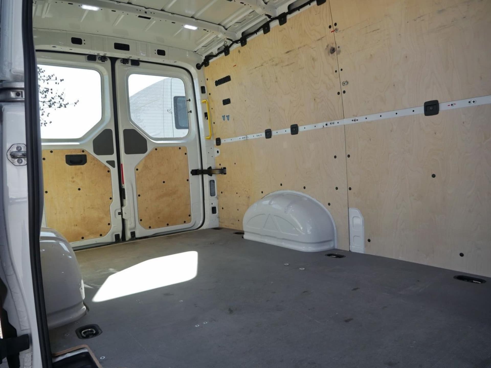 Volkswagen Crafter Kasten mittlerer Radstand