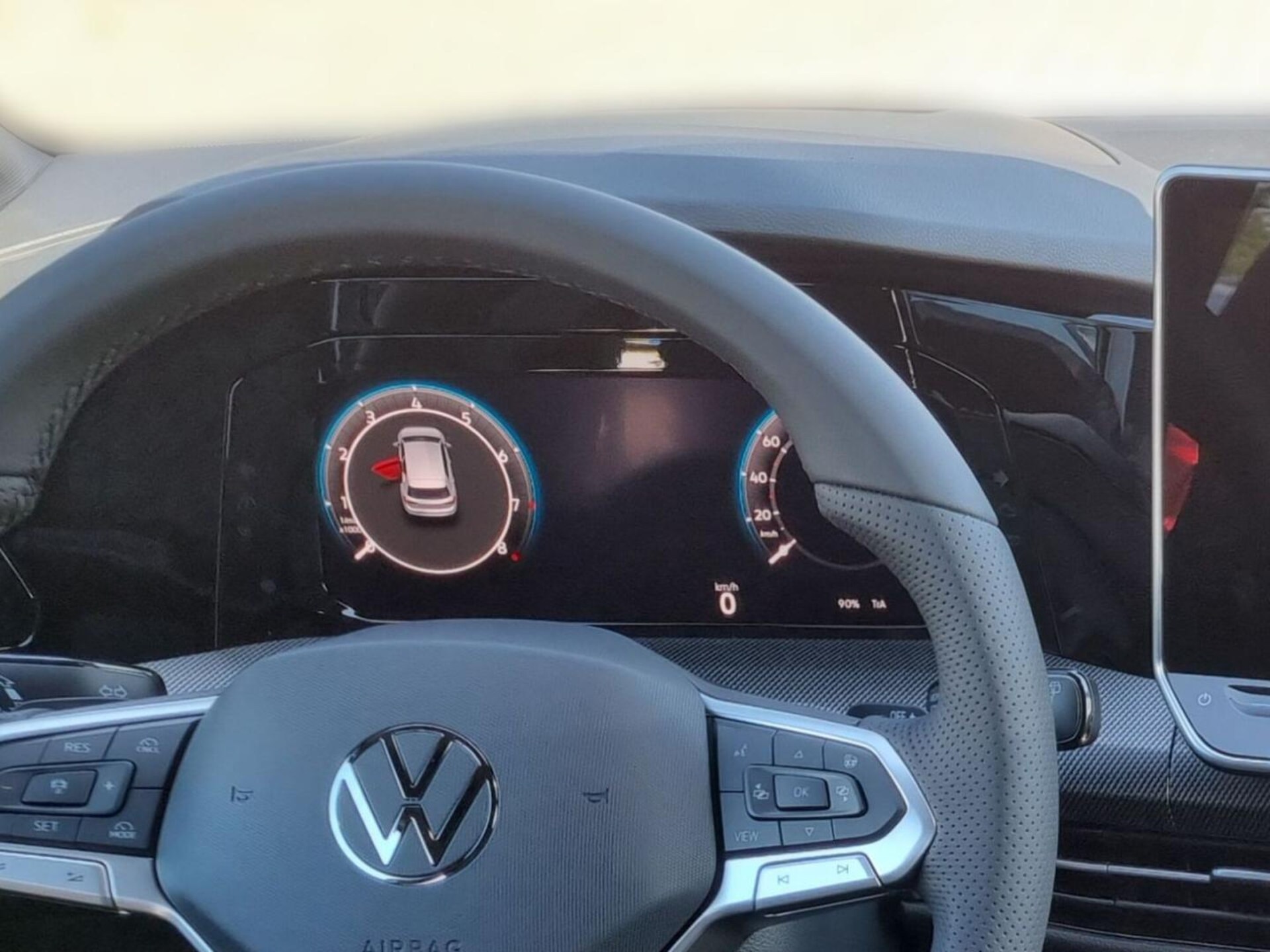Volkswagen Golf R-Line