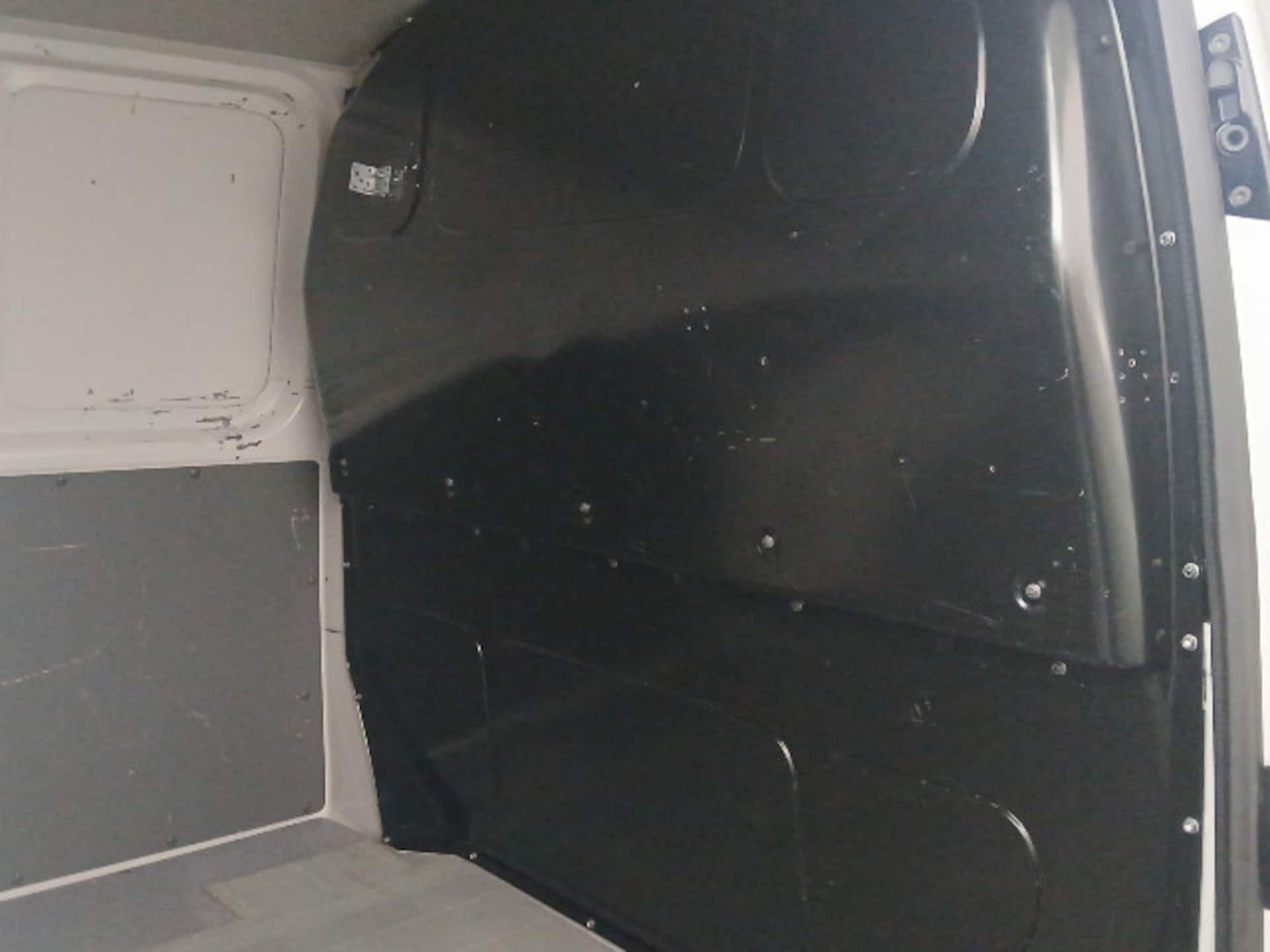 Volkswagen T6.1 Transporter Kasten kurzer Radstand