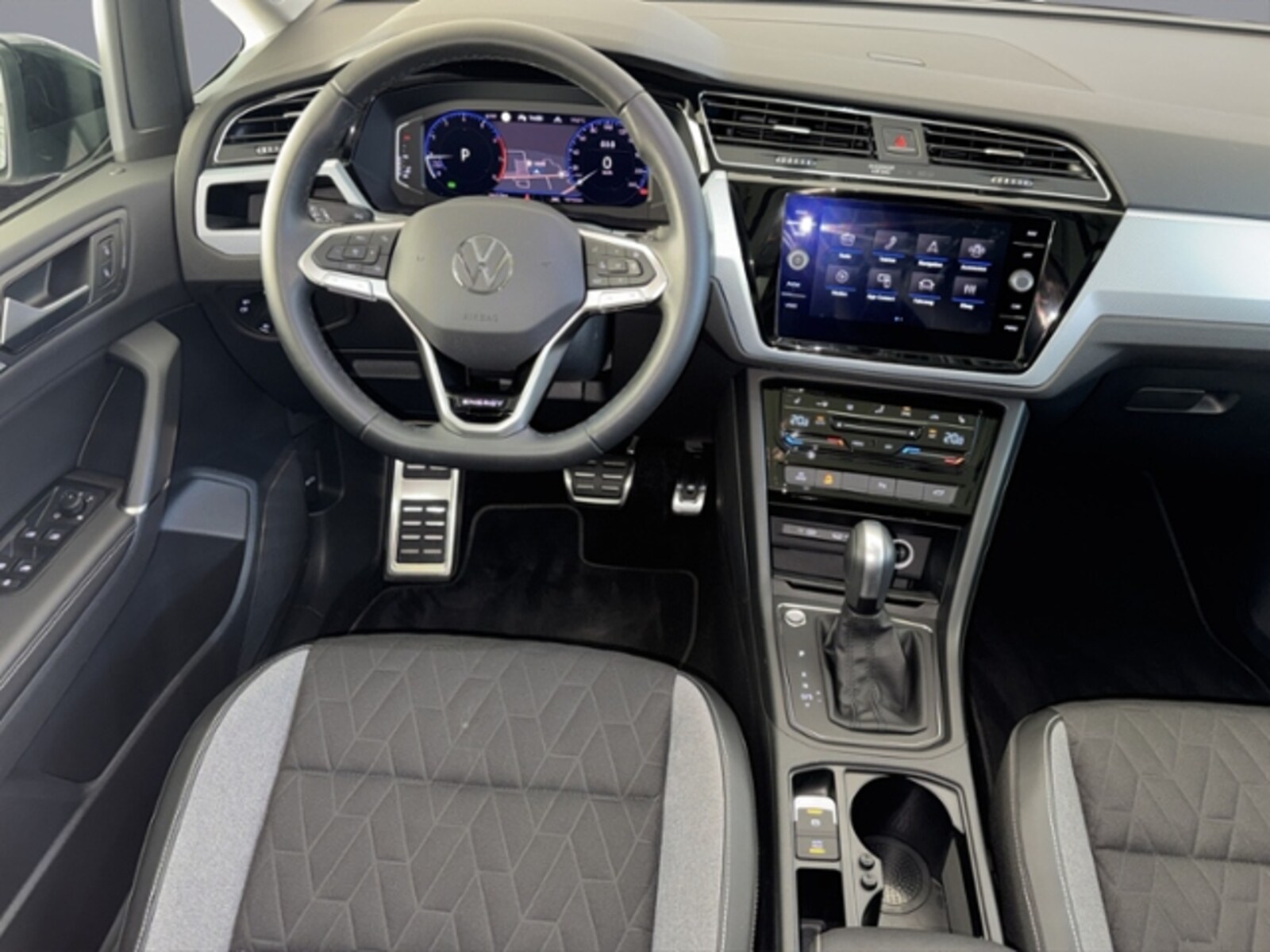 Volkswagen Touran – Bild 18