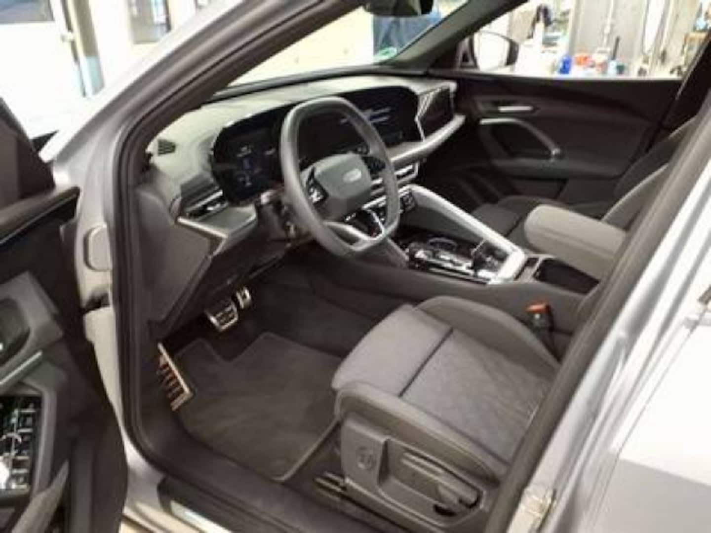 Bild über Audi Q5 SUV TFSI 150 kW S tronic - für weitere Informationen kontaktieren Sie den Audi Partner