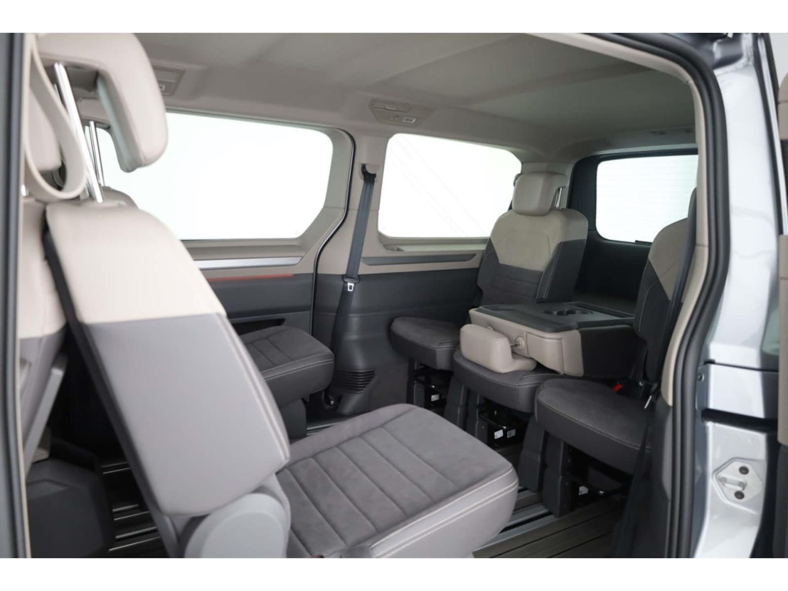 Volkswagen Multivan Langversion – Bild 8