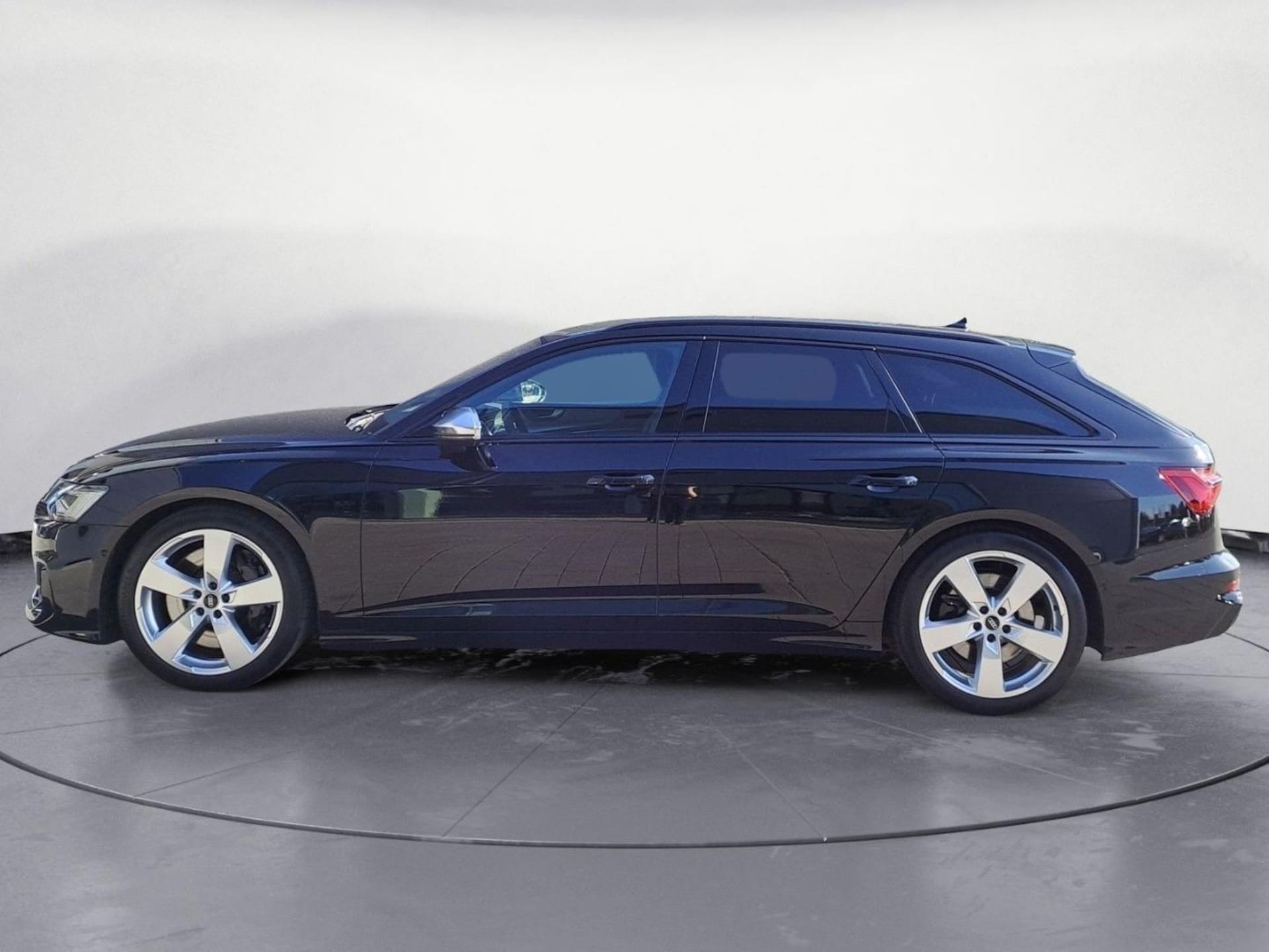 Audi S6 Avant
