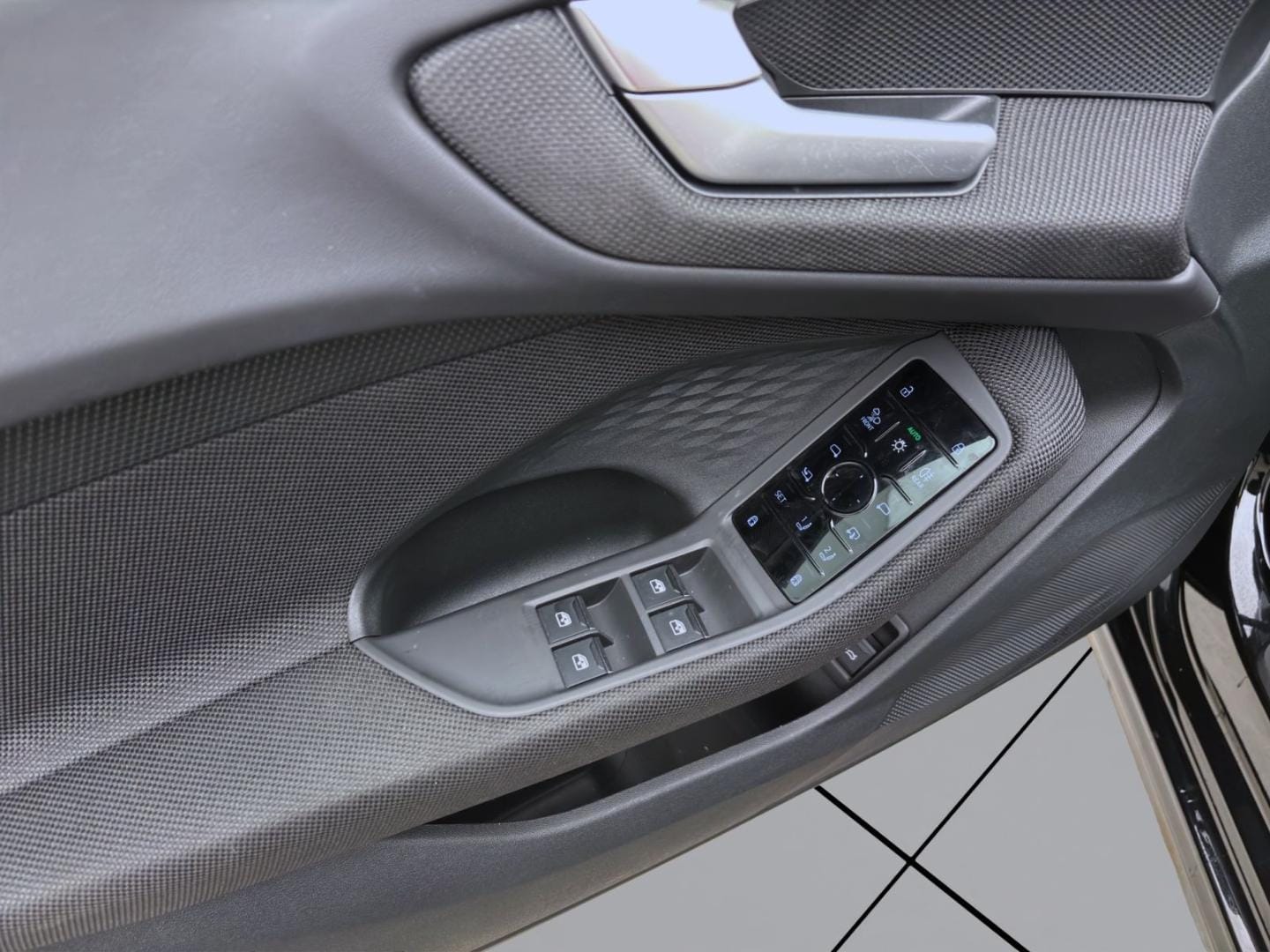 Bild über Audi A5 Avant TDI 150 kW S tronic - für weitere Informationen kontaktieren Sie den Audi Partner