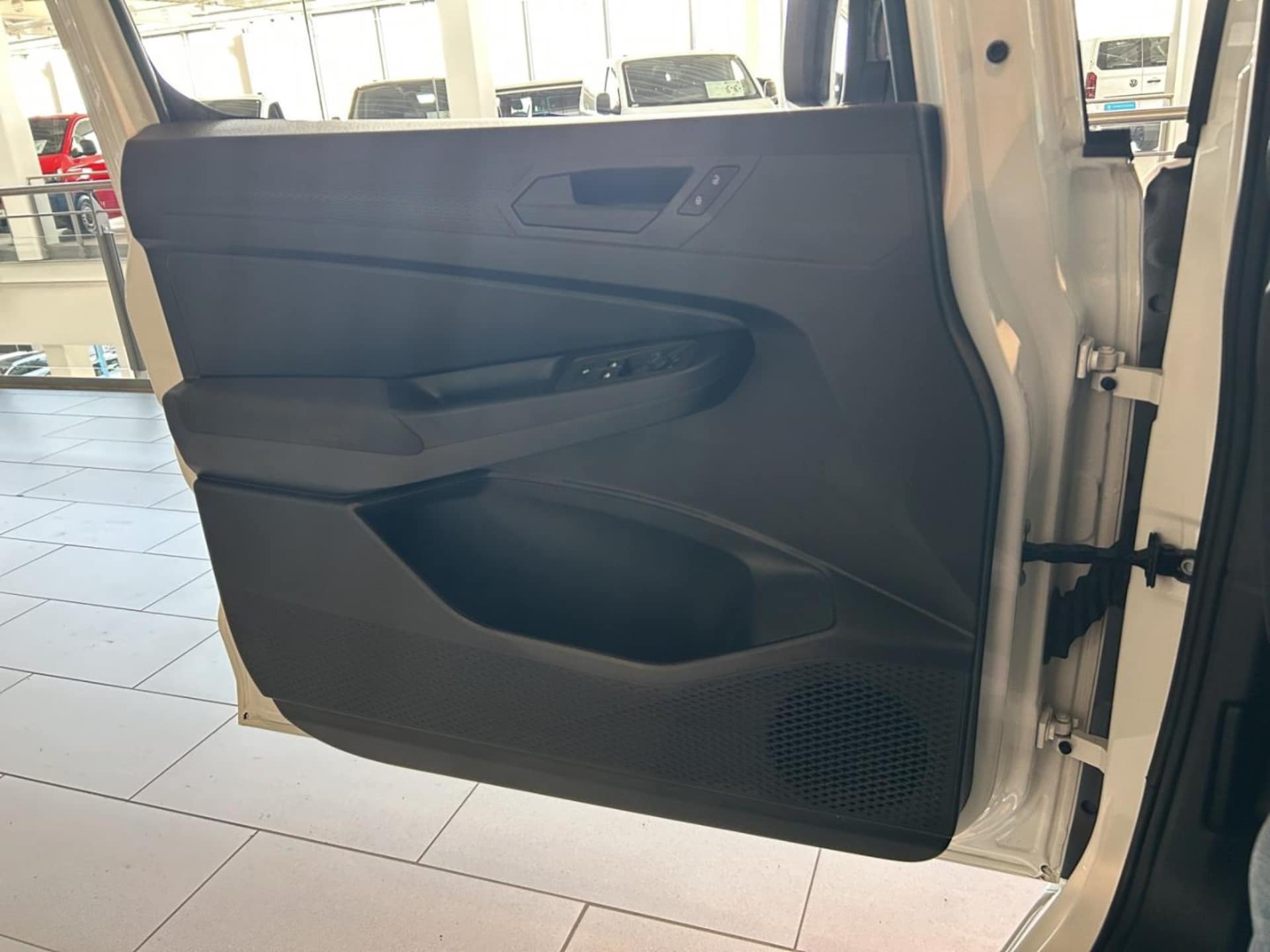 Volkswagen Caddy Basis-Modell