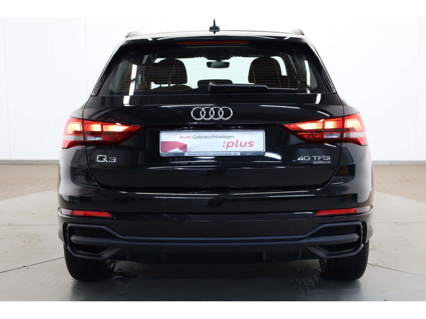 Bild über Audi Q3 TFSI quattro 140 kW S tronic - für weitere Informationen kontaktieren Sie den Audi Partner