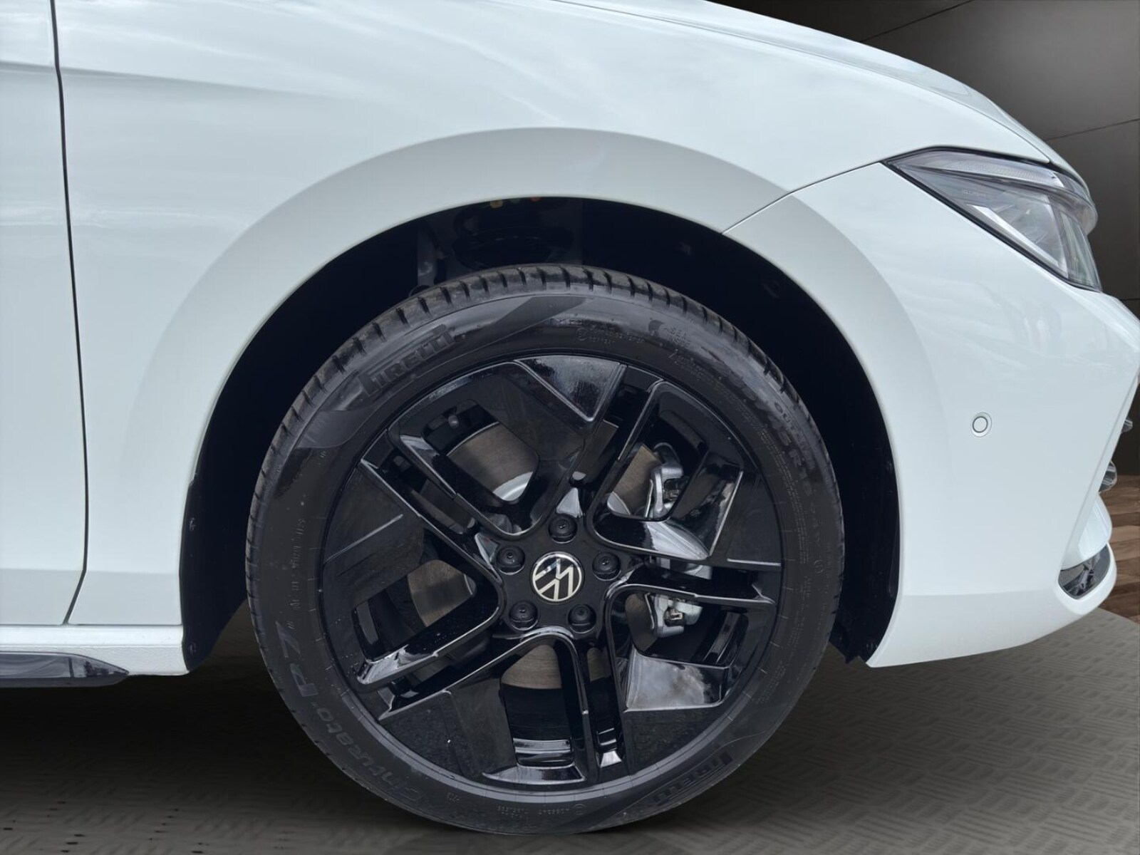 Volkswagen Passat – Bild 6