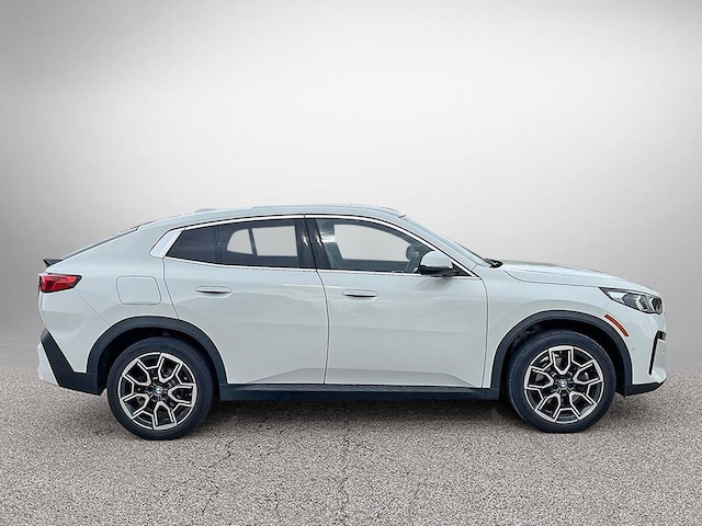 2025 BMW X2