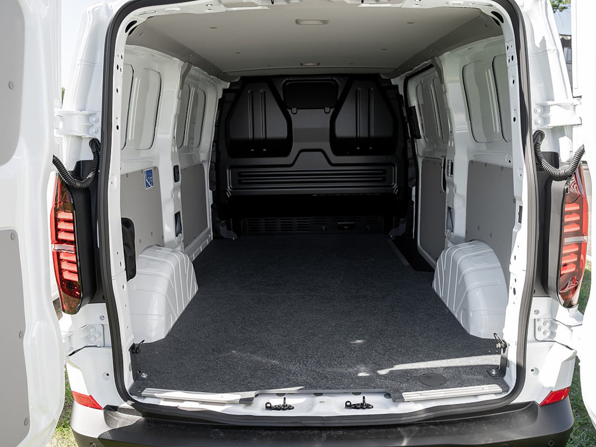 Volkswagen Transporter Kasten kurzer Radstand