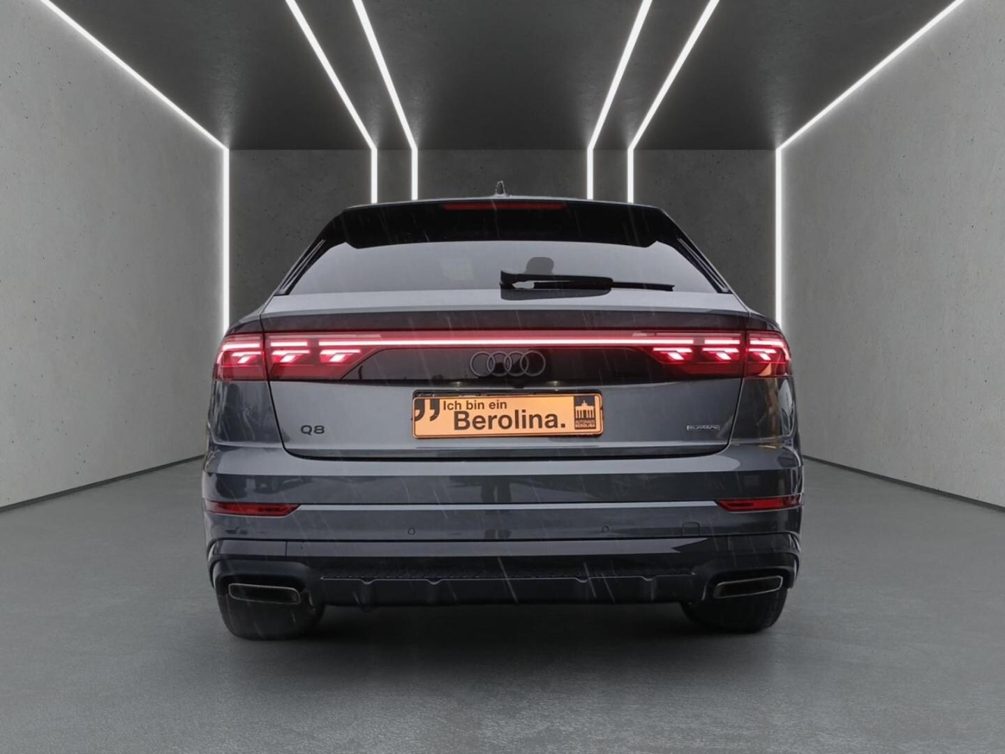 Bild über Audi Q8 SUV S line business TDI quattro 210 kW tiptronic - für weitere Informationen kontaktieren Sie den Audi Partner