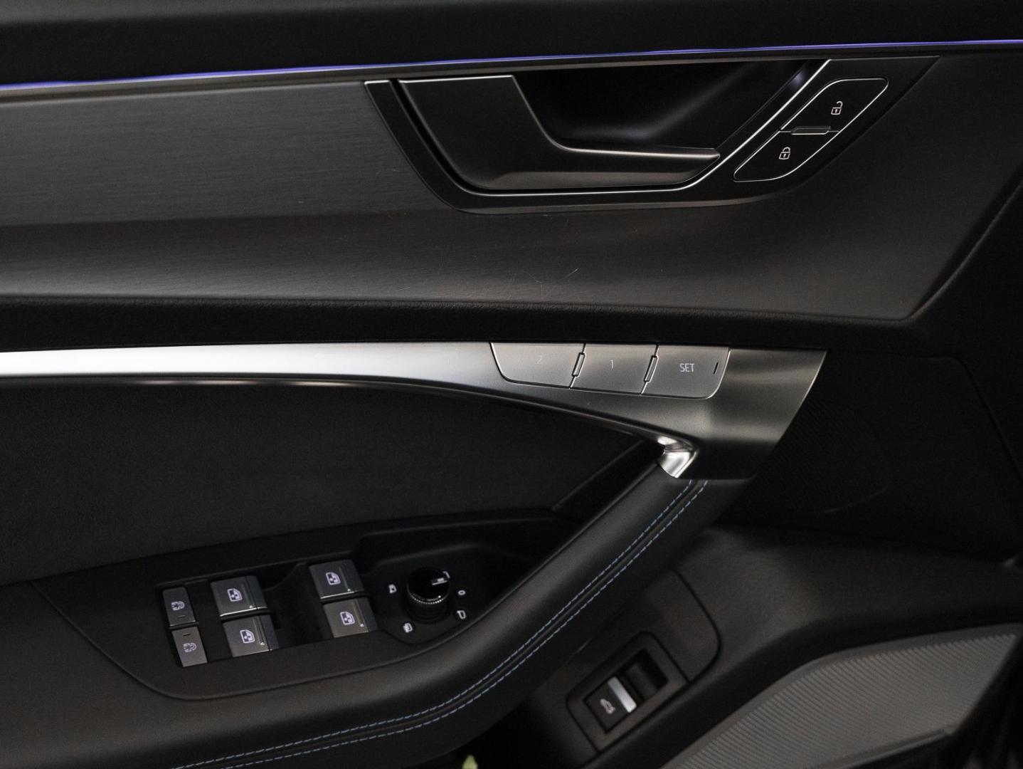 Image about Audi RS 6 Avant TFSI quattro tiptronic