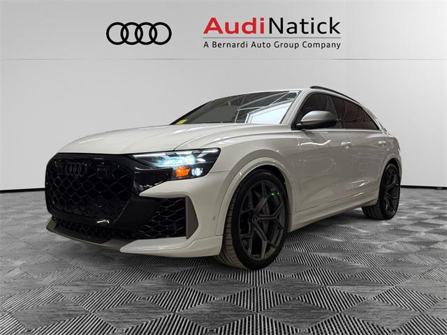 2025 Audi RS Q8 Base