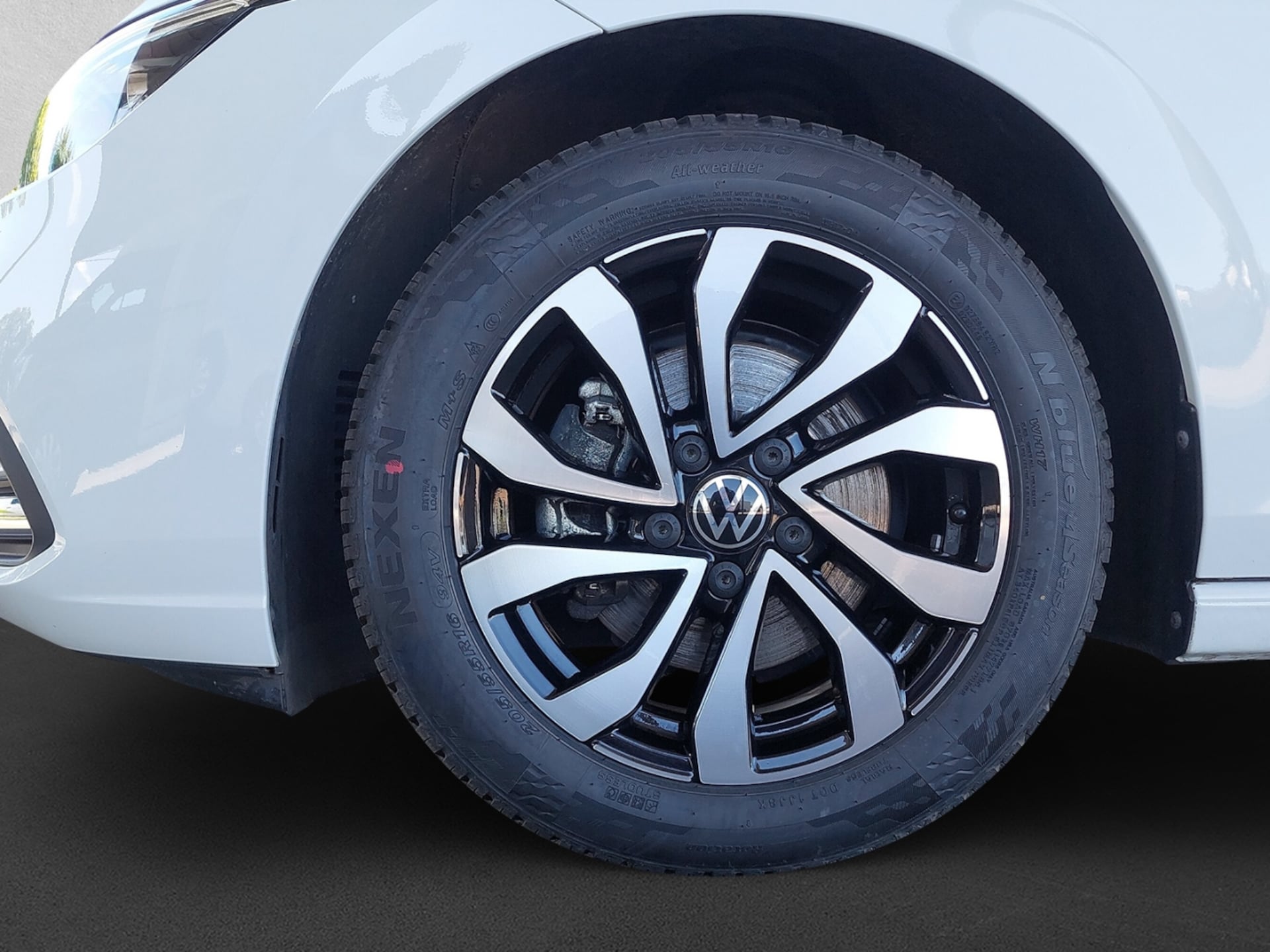Volkswagen Golf Active