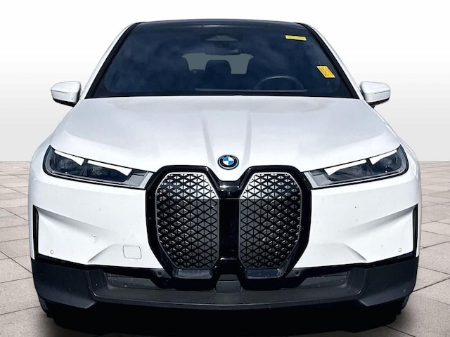 2024 BMW iX