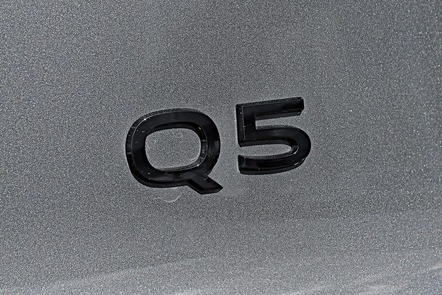 Image about Audi Q5 SUV TDI quattro 150 kW sport