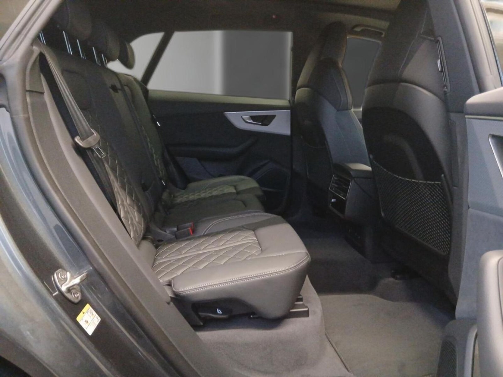 Audi Q8 – Bild 12