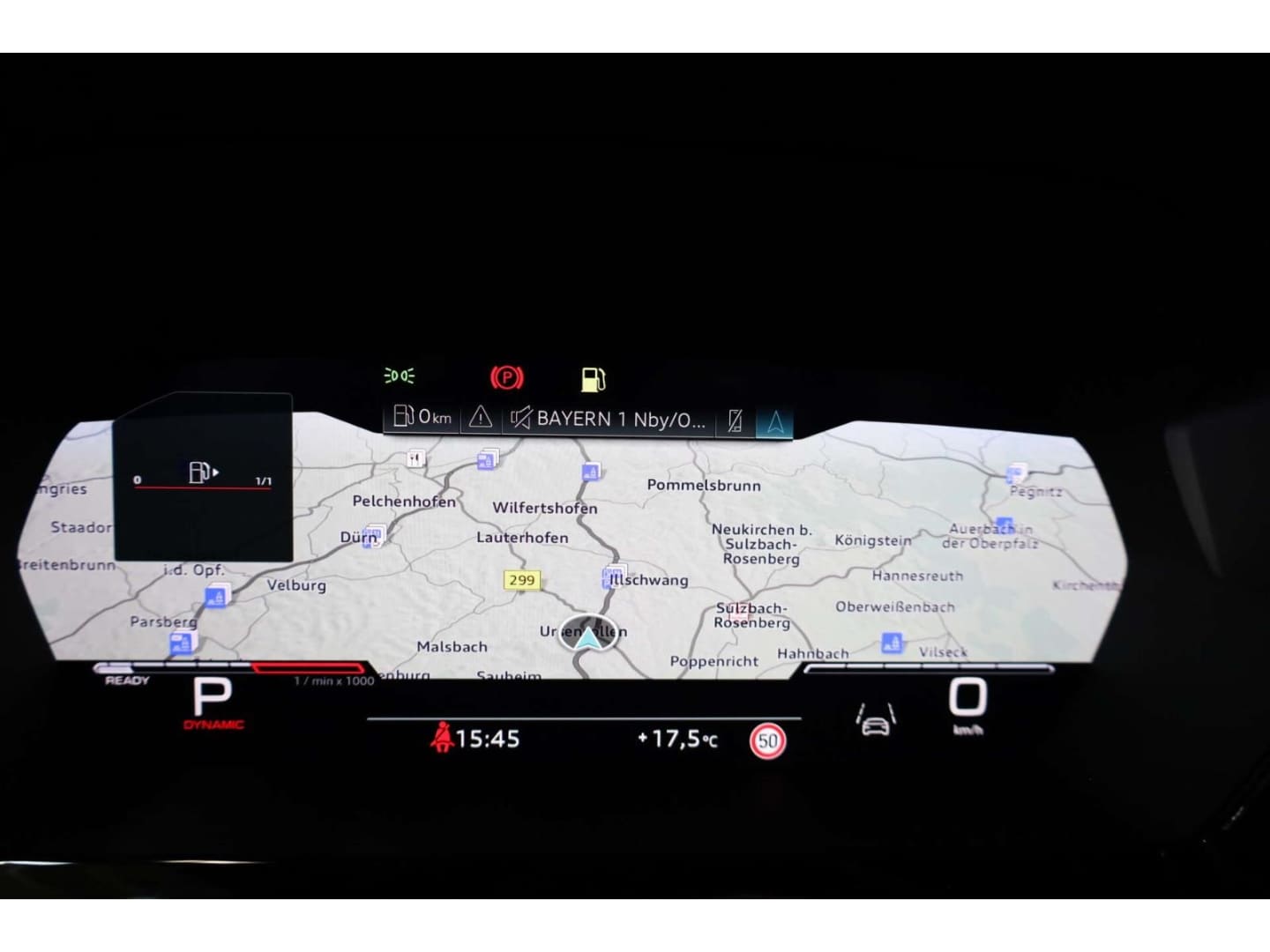 Bild über Audi RS 3 Limousine TFSI quattro S tronic - für weitere Informationen kontaktieren Sie den Audi Partner