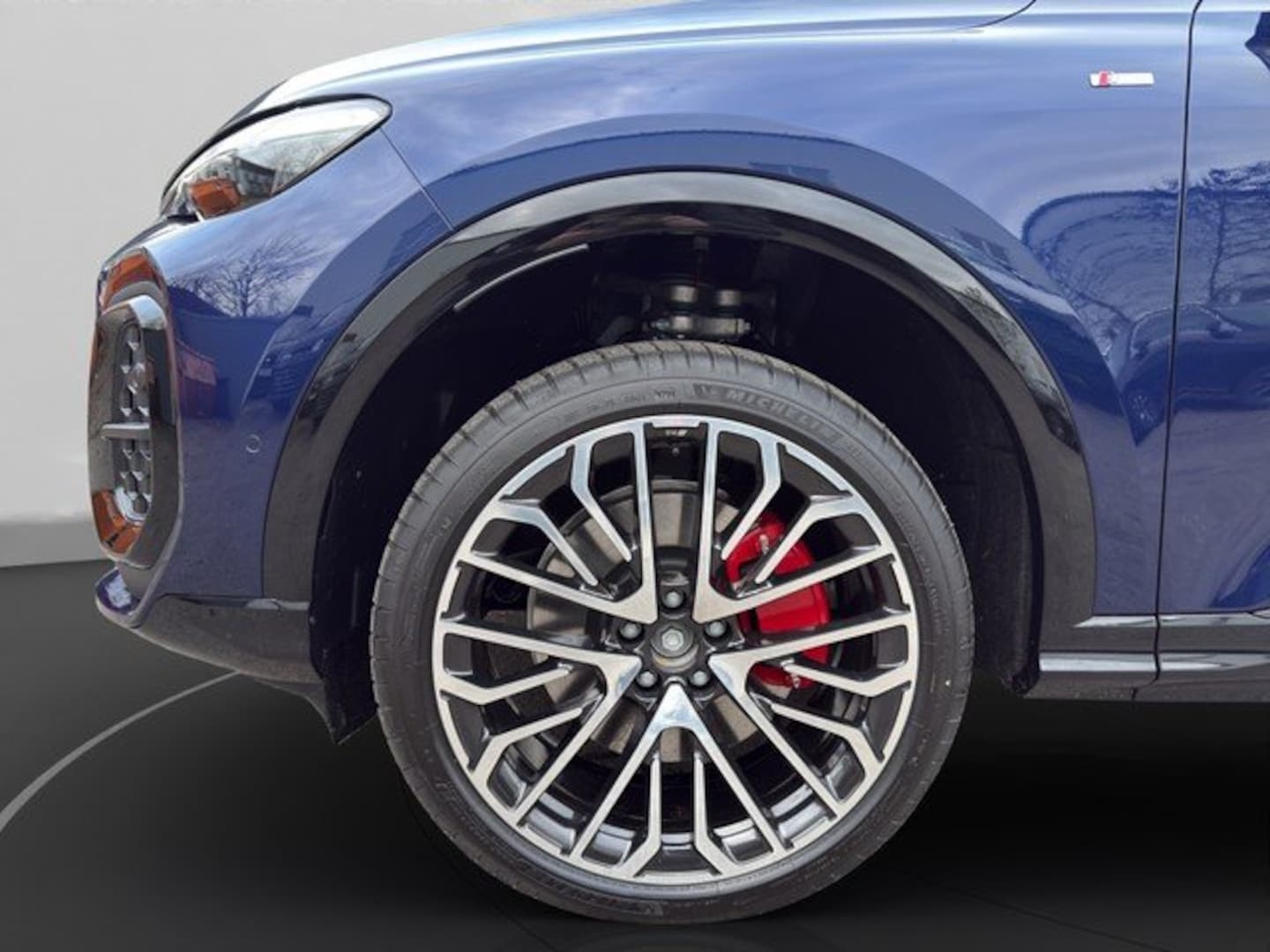 Bild über Audi Q5 SUV TDI quattro 150 kW S tronic - für weitere Informationen kontaktieren Sie den Audi Partner