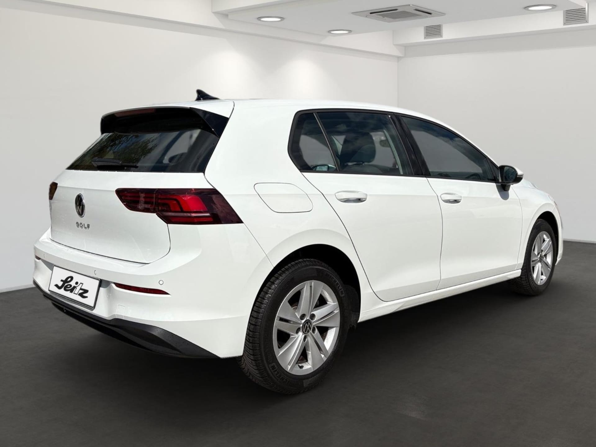 Volkswagen Golf Life