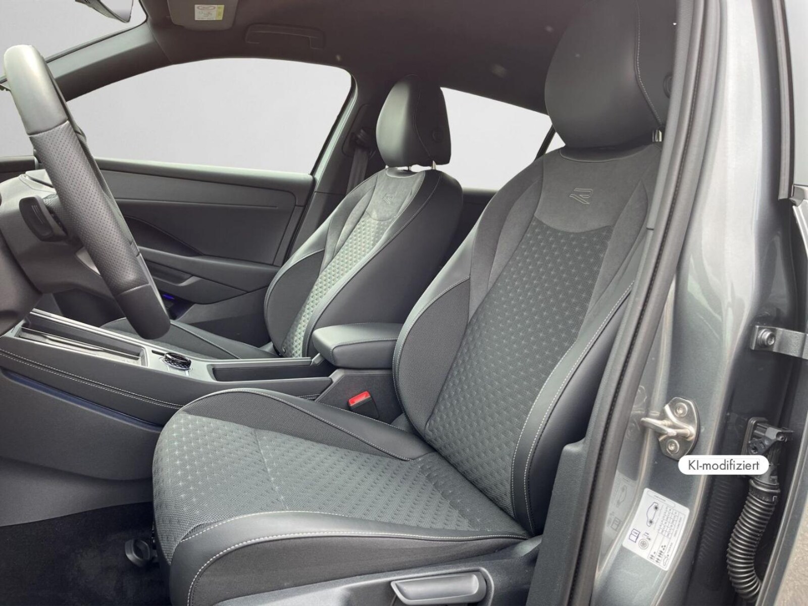 Volkswagen T-Roc – Bild 12