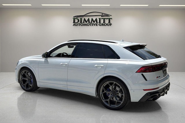2026 Audi RS Q8 SUV performance