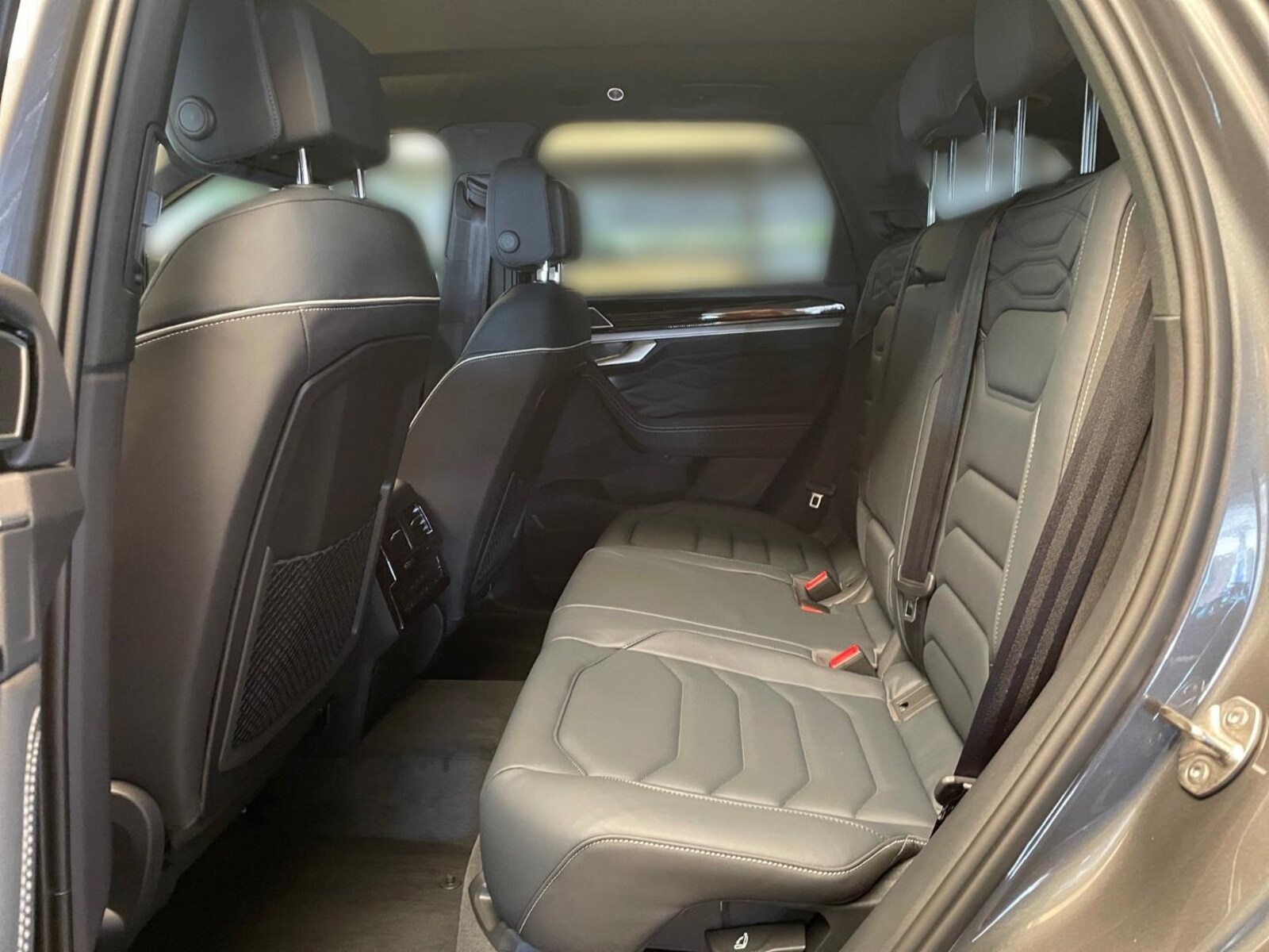 Volkswagen Touareg – Bild 13