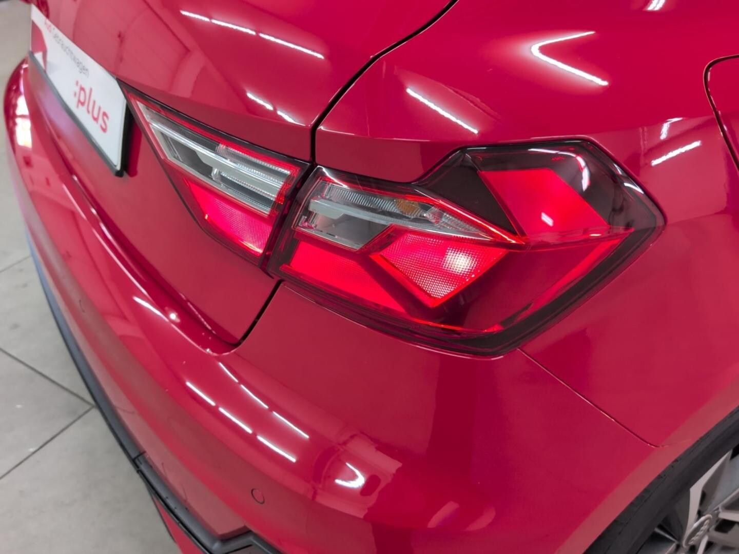 Bild über Audi A1 Sportback S line 25 TFSI S tronic - für weitere Informationen kontaktieren Sie den Audi Partner