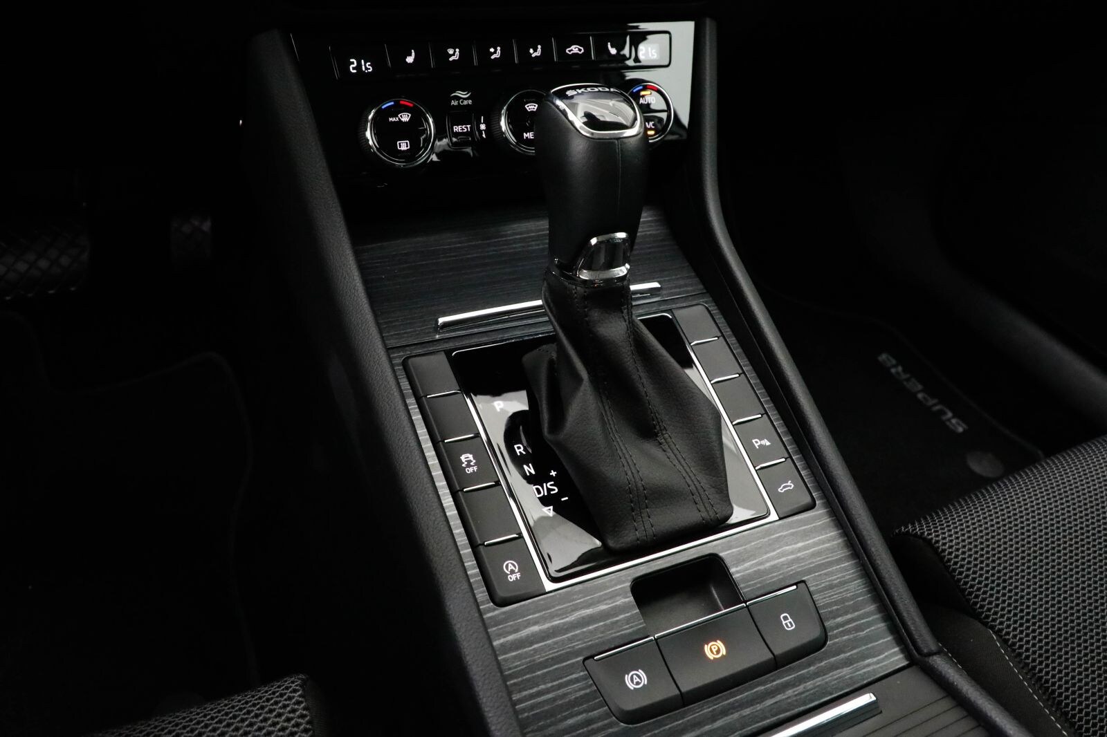Škoda Superb Combi – Bild 28
