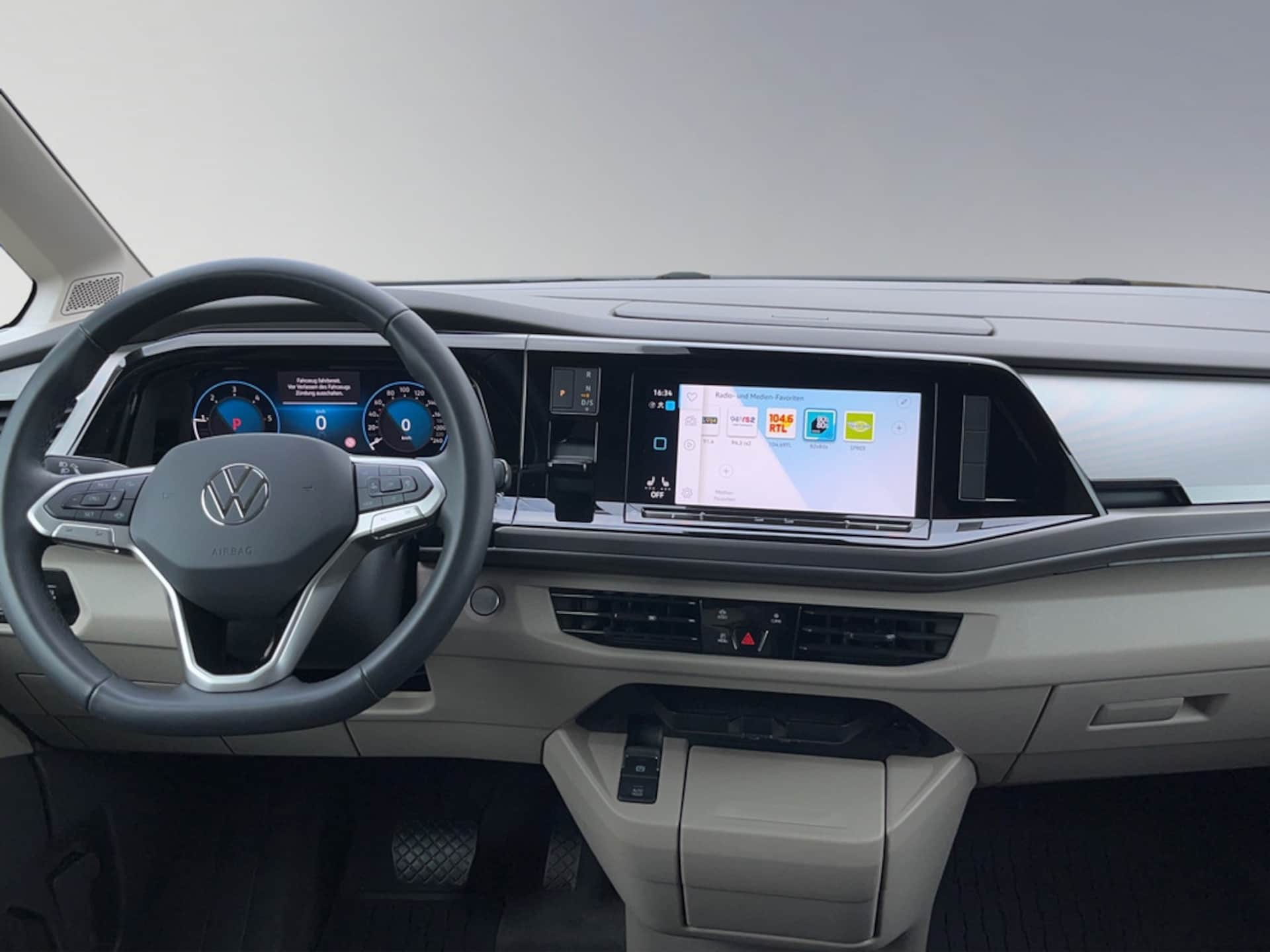 Volkswagen Multivan Basis-Modell